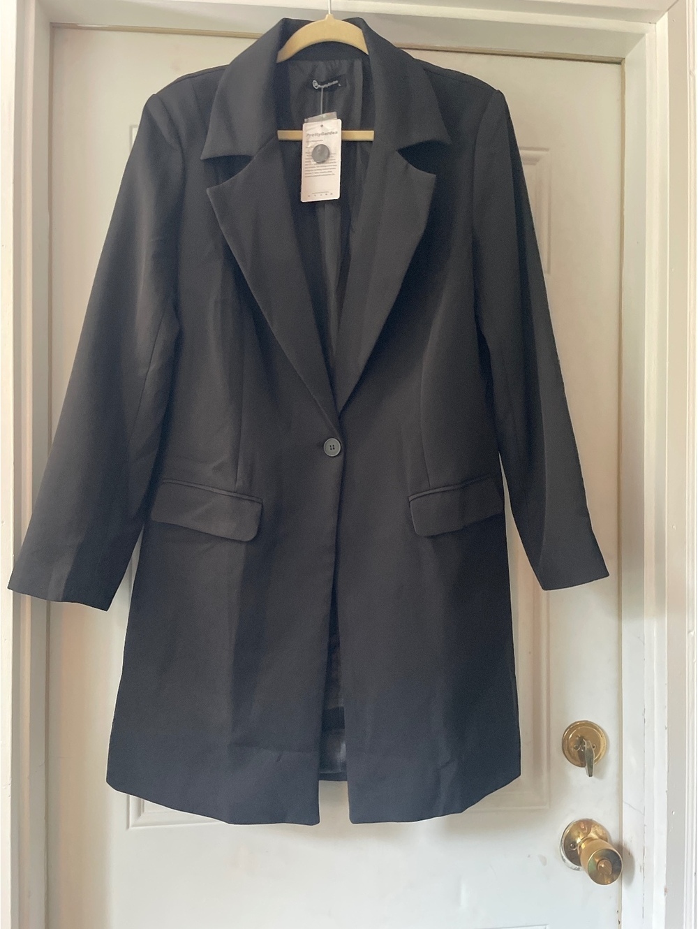 PrettyGarden Women's Black Long Blazer Coat Size Large with Single Button